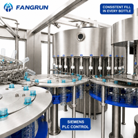 Machine de remplissage automatique de liquides pour bouteilles en verre PET d'eau potable pure minérale de qualité alimentaire 304, avec rinçage et bouchage automatiques