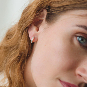 Aros Gruesos con Circonitas en Doble Hilera CANNER, Aretes de Plata de Ley S925, Joyería para Mujer, Regalos - Product Image 6
