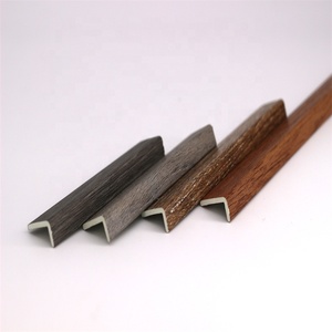 70mm/80mm/100mm/120mm Fiber blanche/<span class=keywords><strong>bois</strong></span>/solide/polymère/MDF/<span class=keywords><strong>bois</strong></span>/Spc/PVC/vinyle WPC/accessoire de <span class=keywords><strong>plinthe</strong></span> en aluminium - Product Image 2