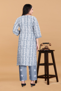 Conjunto de kurta estampada color gris marino de la marca Magic para mujer, cuello redondo, ropa étnica ecológica y sostenible, pedidos al por mayor, tallas de la S a la 3XL - Product Image 4