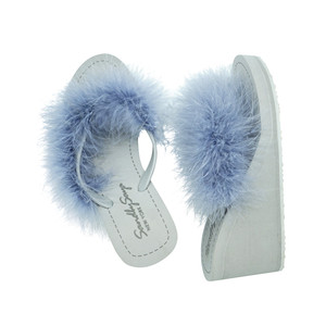 รองเท้าแตะส้นสูงประดับขนนกสีเทาสำหรับผู้หญิง - Product Image 5