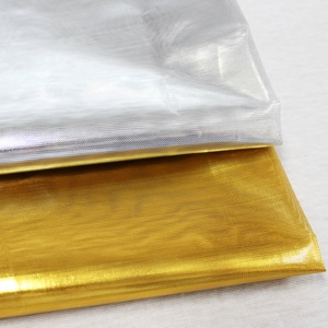 <span class=keywords><strong>Tissu</strong></span> en lamé métallique à prix le plus bas avec des couleurs or, argent, blanc, orange, rouge, rose, toucher doux pour les drapeaux de scène - Product Image 1