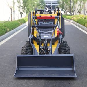 รถตักล้อยางขนาดเล็กแบบสกิดสเตียร์ รุ่นเครื่องยนต์เบนซิน ยี่ห้อผู้ผลิต แบบมีรางตีนตะขาบ - Product Image 1