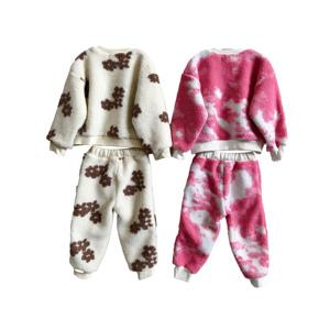 Set di 2 Pezzi in <span class=keywords><strong>Pile</strong></span> Teddy per Bambini, Felpa Sherpa e <span class=keywords><strong>Pantaloni</strong></span> Jogger per Bambine, Stampa Floreale, Abbigliamento Caldo per Bambini - Product Image 2