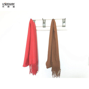 Bufanda Tejida Unipower en Rojo y Marrón Liso, Accesorio de Moda Femenina con Detalles de Flecos para el Invierno - Product Image 1