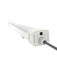 Luminaire LED industriel de 4 pieds 36W avec capteurs de mouvement et de micro-ondes, indice de protection IP66, dimmable, garantie de 5 ans, certifié SAA CE RoHS