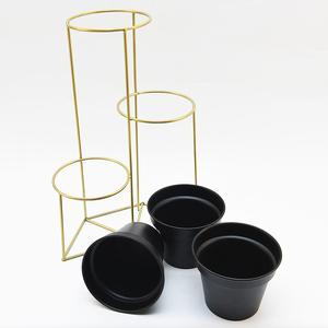 <span class=keywords><strong>Support</strong></span> de pot de fleurs en fer à étages pour jardin extérieur personnalisé avec 3 pots de fleurs - Product Image 4