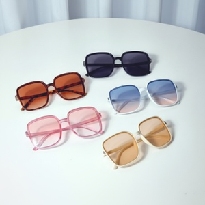 Occhiali da sole sfumati stella d'orzo tinta quadrati occhiali con lenti grandi - Product Image 1