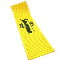 Tapis de bar carré personnalisé antidérapant et imperméable en PVC souple et silicone pour publicité, marketing et merchandising