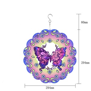 Colorido Molinillo de Viento Metálico de 12 Pulgadas con Forma de Flamenco para Decoración de Jardín y Patio, Forma Rectangular de Mariposa - Product Image 5
