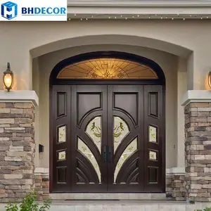 家用客厅木质设计外部入口双前门周围带椭圆形钢化玻璃插件侧板