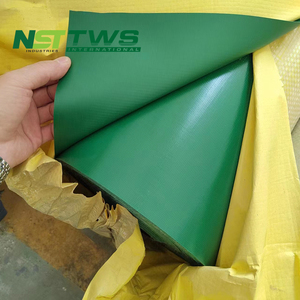Bâche sur Mesure Usine 9x11 pour Rideaux de Volaille, Bâche Enduite PVC Imperméable et Antistatique pour Élevages et Poulaillers - Product Image 5