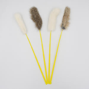 Heyri Pet colorido juguete de peluche palo de plástico gato juguete de peluche <span class=keywords><strong>precio</strong></span> barato al por mayor felpa larga <span class=keywords><strong>mini</strong></span> conejo piel gato juguete teaser - Product Image 4