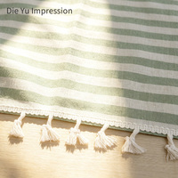 Nappe Vintage Imprimée à Carreaux Gingham Imperméable en Coton et Lin, Style Américain, Élégante, Rayée, Infroissable avec Pompons