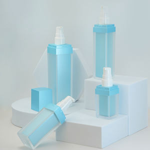 Juego de botellas cosméticas cuadradas azules esmeriladas mate de lujo 15ml 30ml 50ml 100mL botella sin aire acrílica con bomba de doble pared - Product Image 1