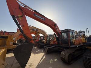 Excavadora Hidráulica DOOSAN DX300LC, Excavadora de Orugas de 30 Toneladas para Operaciones de Minería en Canteras y Dragado de Ríos - Product Image 2