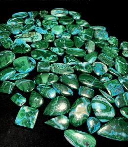 Pierres précieuses en vrac de malachite et chrysocolle naturelles, faites à la main, de haute qualité, formes variées, pour la fabrication de bijoux (pour tiers) - Product Image 6