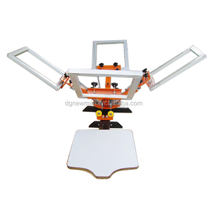 -Rotary manual 4 color <span class=keywords><strong>1</strong></span> estación camiseta Impresión <span class=keywords><strong>de</strong></span> pantalla <span class=keywords><strong>de</strong></span> máquina rotativa <span class=keywords><strong>de</strong></span> <span class=keywords><strong>la</strong></span> máquina <span class=keywords><strong>de</strong></span> impresión <span class=keywords><strong>de</strong></span> pantalla - Product Image 1