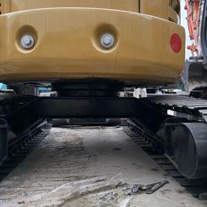 Miniexcavadora CAT 303E Usada de 3.5 Toneladas, Excavadora Compacta Confiable con Pocas Horas de Trabajo para Construcción y Trabajo Agrícola - Product Image 5