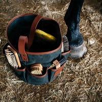 Seau de rangement pour outils de nettoyage de chevaux en toile cirée personnalisée, kit de toilettage pour chevaux Premier Equine