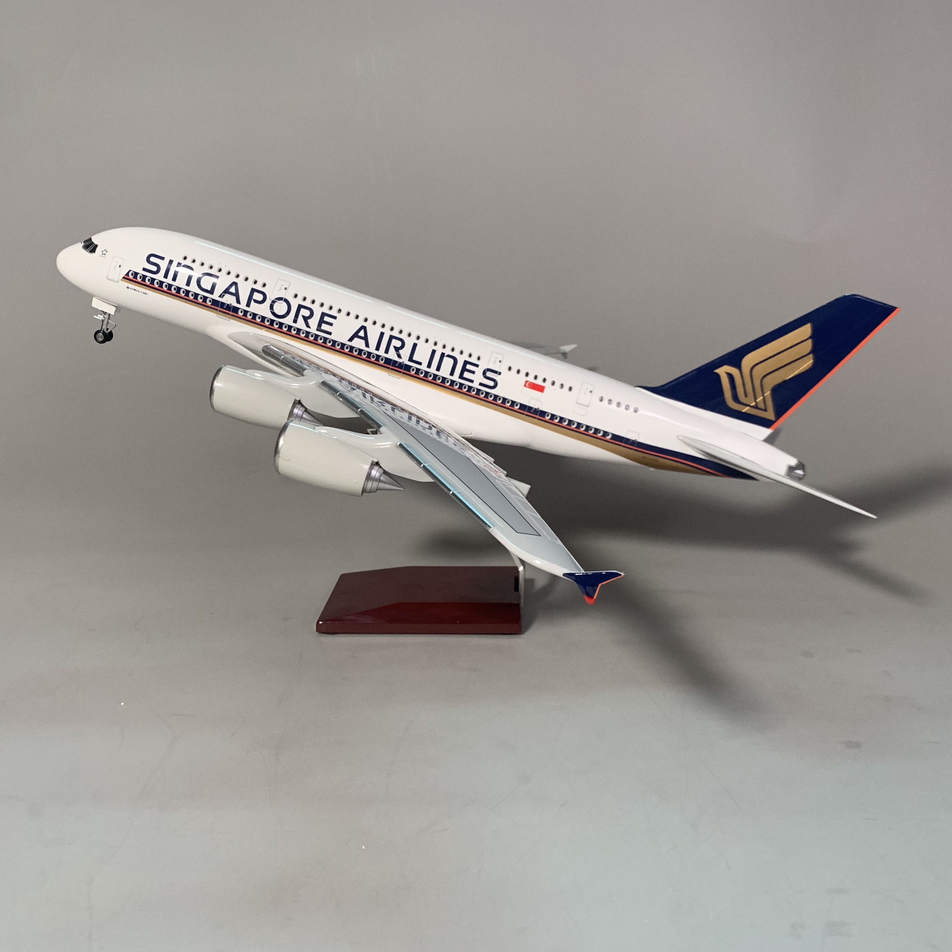Singapore Airlines Airbus A380 Model Airplanes - 1/160 Scale