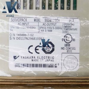 Tout nouveau contrôleur en stock YASKAWA AC Servo Drive SGDM-01BDA l'assurance qualité - Product Image 6