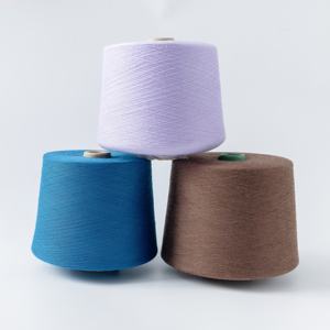 Pure Color Natural Soft Luster High Quality 32S Carded OE <b>Fancy</b> <b>Yarn</b> for Hand Knitting Weaving Production Gauze Blankets - Product Image 3