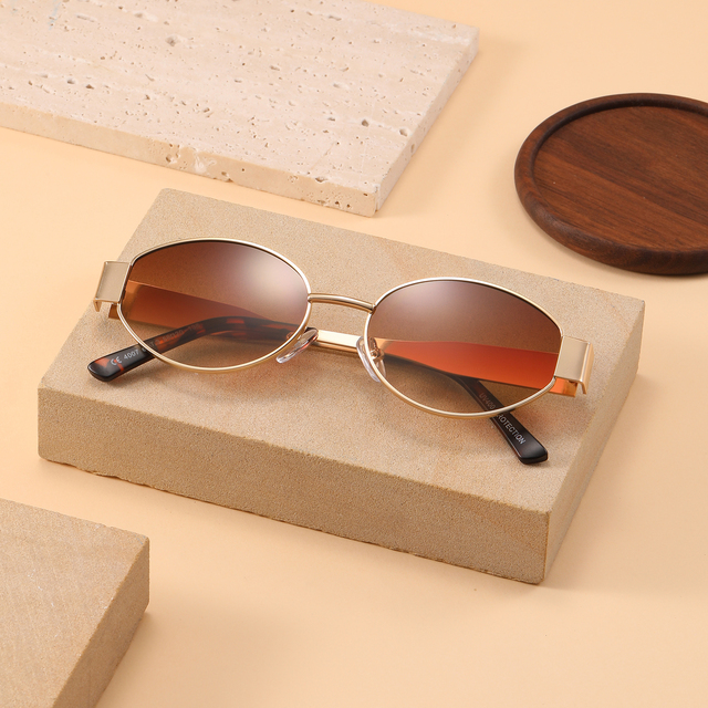 New Arrival Retro Luxury Oval Sunglasses Women Factory Customized logo Wholesale High Quality Metal Sunglasses 2025