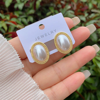 À la mode multi-style cuivre plaqué or 18 carats perle boucles d'oreilles élégant Vintage classique pour les femmes tenue quotidienne cadeau