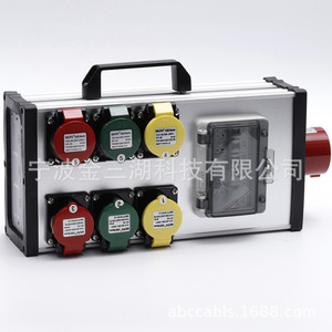 กล่องจ่ายไฟ 6 ทาง 220 โวลต์ 16 แอมป์ IP54 สำหรับใช้งานกลางแจ้ง พร้อมหูหิ้ว - Product Image 2