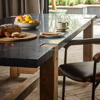 Meubles de salle à manger classiques FERLY, table à manger en bois sculptée à la main de style ancien, taille personnalisable