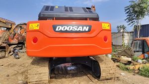 Excavadora de ruedas multifunción coreana original Doosan de alta eficiencia Doosan DX150W DX225 en buen estado a la venta - Product Image 3