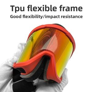 男女通用双层防雾高山滑雪护目镜，高清视觉OTG兼容处方眼镜 - Product Image 3