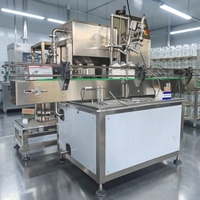 Machine de remplissage automatique de liquides et de pâtes, personnalisable en usine, pour le miel.