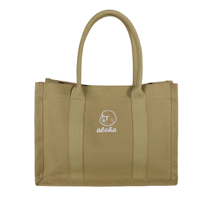 กระเป๋าผ้าแคนวาสสีเขียวมะกอก Aloha – ดีไซน์ทรงแข็งแรงพร้อมโลโก้ปัก หูหิ้วทนทานจุของได้เยอะ เหมาะสำหรับใช้ในชีวิตประจำวัน - Product Image 1