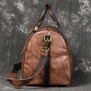 Bolsa de Viaje de Cuero Vacuno Natural con Logotipo Personalizado, Gran Capacidad, Impermeable, Unisex, Correa Ajustable, Bolsa de Equipaje para Fin de Semana - Product Image 4