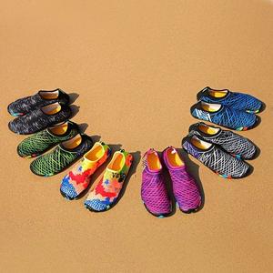 Buona qualità di vendita calda nuovo logo su misura popolare di alta qualità spiaggia all'aperto Aqua <span class=keywords><strong>scarpe</strong></span> in magazzino per i viaggi - Product Image 5