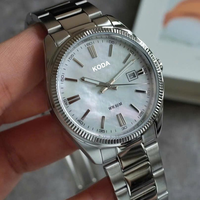 Montre à quartz pour femme, personnalisable avec logo OEM/ODM, cadran en nacre, boîtier en acrylique de luxe 44 mm, bracelet en acier inoxydable 22 mm