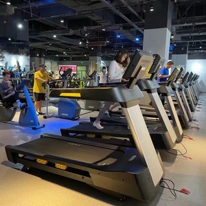 Venta de Fábrica: Máquinas de Ejercicio Comerciales, Equipos de Gimnasio para Fisicoculturismo, Corredores y Caminadoras - Product Image 3