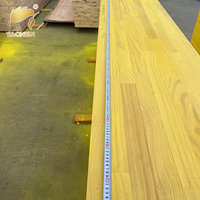Gabarit DOKA en contreplaqué de coffrage de couleur jaune à 3 plis pour la construction de coffrages