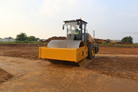 Compacteur routier de 22 tonnes 522 avec moteur WP6G190E301, transmission à 3 vitesses, capacité de montée de 34 %, hydraulique Rexroth