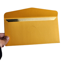 Tarjeta de papel dorado personalizada con lata de estampado negro Tarjeta de rascar de escritura personalizada Boleto dorado