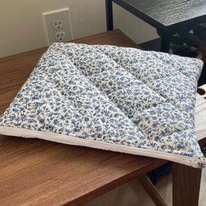 Eco-Friendly Floral Print Quilted Custom Cotton Cosmetic Organizer Zipper <b>Tablet</b> Sleeve Travel Women Large Storage <b>Bag</b> - Product Image 2