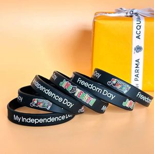 Bracelet en silicone Happy June Freedom pour la fête de la fête nationale - Product Image 3