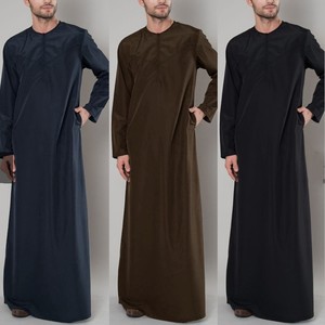 Casa di alta qualità medio-orientale da uomo arabo per le vacanze morbido e liscio nero bianco abito musulmano da uomo con cerniera Dubai arabo Malaysia - Product Image 2