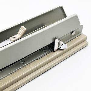 <span class=keywords><strong>Engrapadora</strong></span> Manual EMDA de Gran Capacidad, 200 Hojas, Gigante, Resistente, de Metal, con <span class=keywords><strong>Brazo</strong></span> <span class=keywords><strong>Largo</strong></span>, Negra - Product Image 6