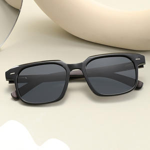 Gafas de Sol Cuadradas Conchen con Lentes Polarizadas UV400 TAC y Montura de PC, Unisex, Modernas, Protección Solar para Conducir - Product Image 2