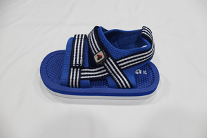 Sandales d'été pour enfants Chaussures pour bébés et jeunes enfants Glissades de plage plates antidérapantes Sports de loisirs 17-22 - Product Image 3