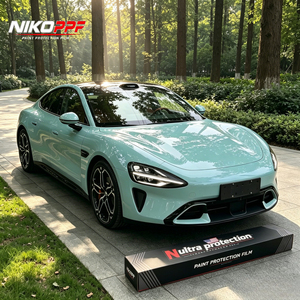 Película Protectora de Pintura (PPF) NIKO FilmTPU Color Verde Menta, Autoadhesiva, 1.52m X 15m, Rollo, 6 Años de Garantía, Alta Calidad - Product Image 1