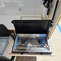 Mini caravane remorquable, espace de rangement intérieur spacieux, taille compacte pour le rangement dans le garage et les voyages de courte durée.